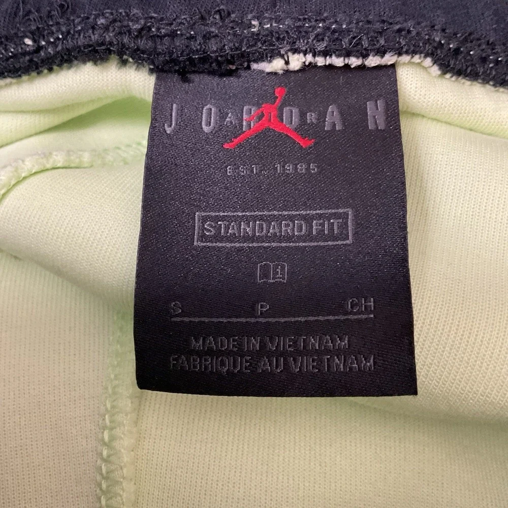 Jordan Fleece‎ Shorts 23 Size SP Engineered Lemon Green Black Mens